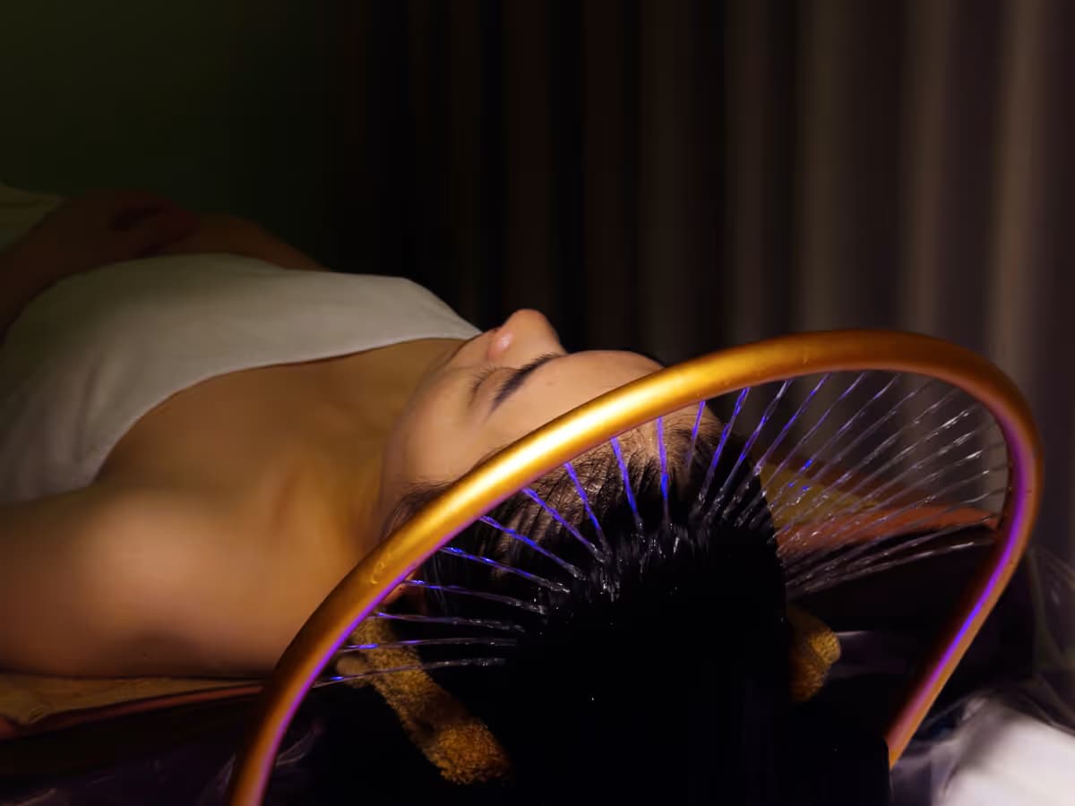 SUPPORTIVE THERAPY FOR SCALP ISSUES