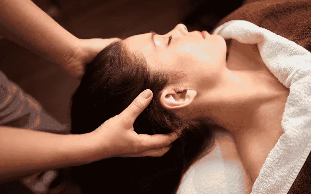 Saigon Heatstroke Relief: 45-Min Head & Shoulder Massage